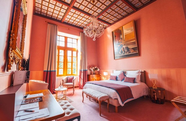 Marquise de Sales room