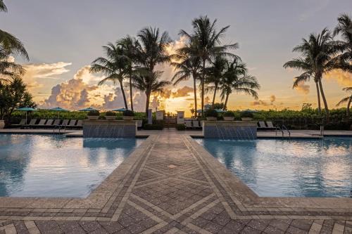 Marriott Oceana Palms 