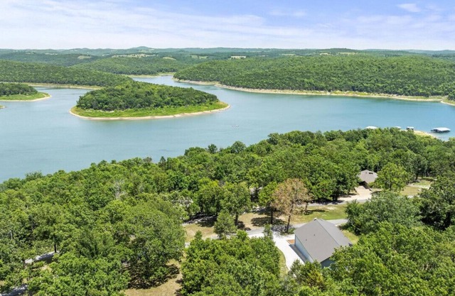 Martha`s Lakeview Ranch