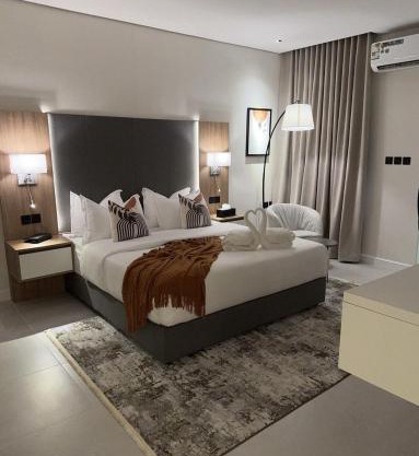Marvin Suites