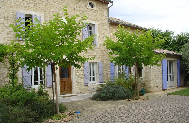 Mas, private pool, enclosed garden, sports, various activities, great amenities