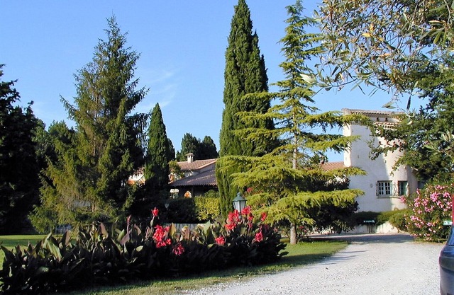 MAS PROVENCAL 5 mn from Nîmes