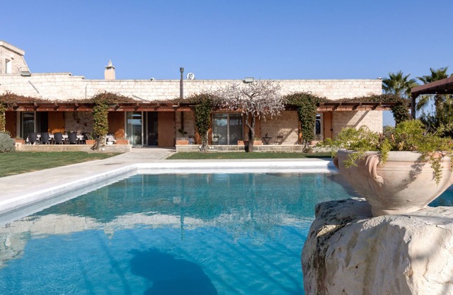 Masseria Misocampo With Garden And Pool, Calimera, Italy