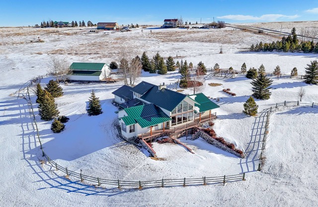 Massive Red Lodge Mountain Hideaway w/Views!