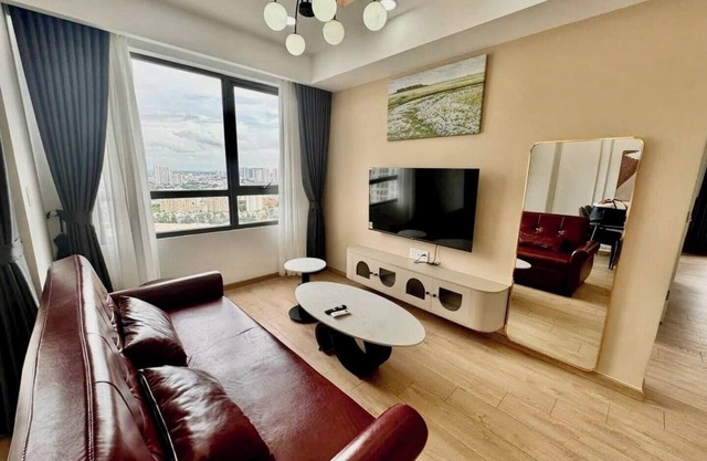 MasteriThaoDien 2BR T2 - Free Gym Pool Netflix