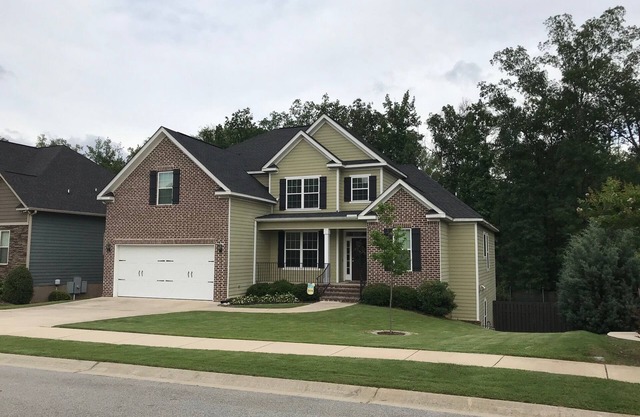 Masters Rental, 6BR, 4.5 BA Executive Home