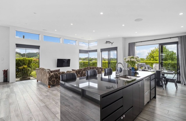 Matakana Retreat - Matakana Holiday Home