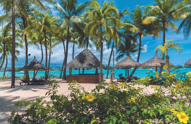 Mauricia Beachcomber Resort & Spa