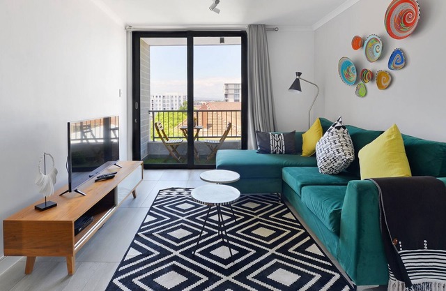 Mawethu | Charming Observatory Apartment | Pool