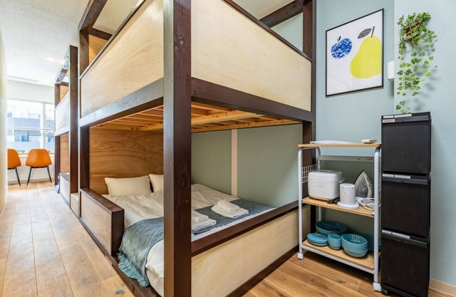 Maximum 8 people can stay 9 minutes walk from Nihonbashi Station Perfect for sightseeing in Osaka - Matsuyamachi Building 2nd Floor/Osaka Ōsaka