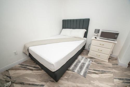 Maximum Beach Hotel
