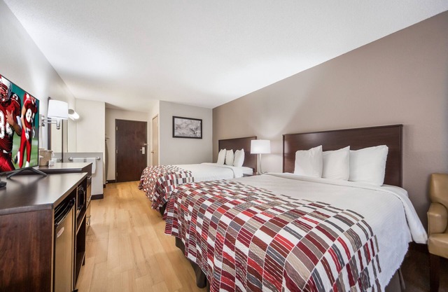Maximum Comfort! 4 Units with Free Parking, Pet-friendly, Indoor Pool!