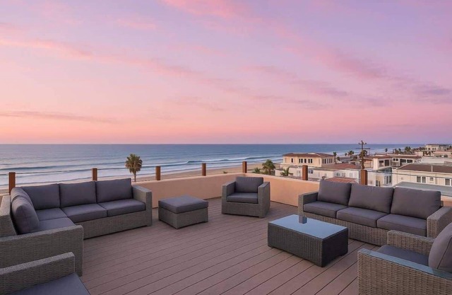 MB Massive Oceanview 6BR/6BA Sleep 30+Rooftop Deck
