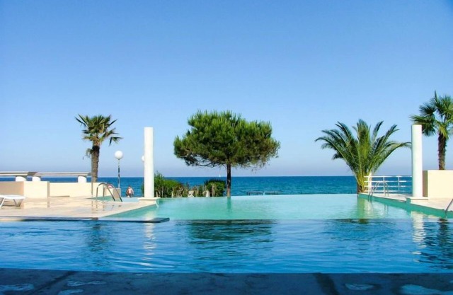 MB2 sans vue mer by Interhome