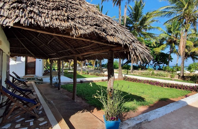 Mbv Hotel & Annex Standard Bungalow