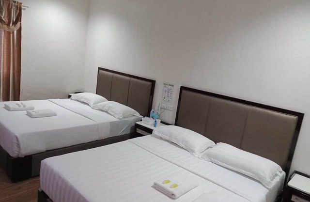 Meaco Royal Hotel - Tabaco