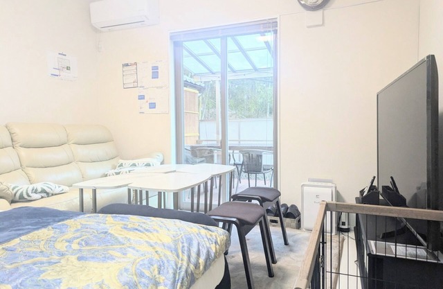 Meals and sleeping available for dogs up to large - MinamiInari Inama/Kyoto Kyōto