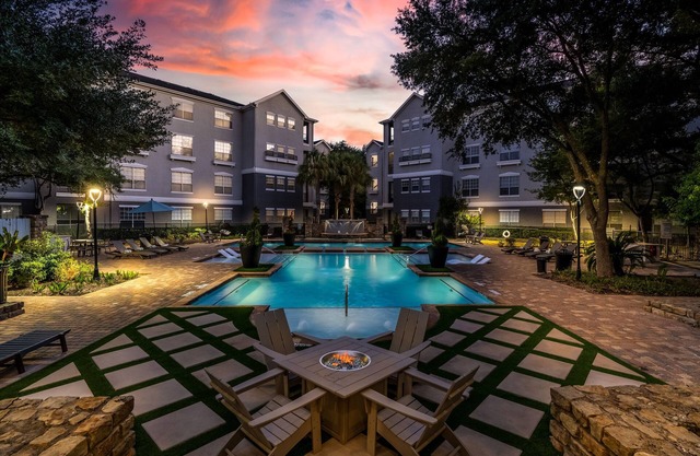 ★MED CENTER SUITE★SKYLINE VIEW★POOL★AMAZING WIFI★