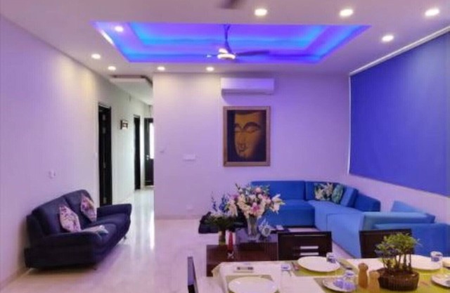 Meera Suites @ DLF 2 - Suite 4