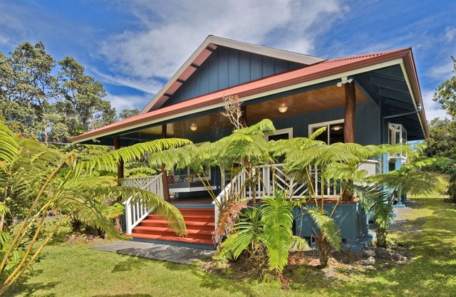 Mele Nani Getaway in lovely Volcano, Hawaii
