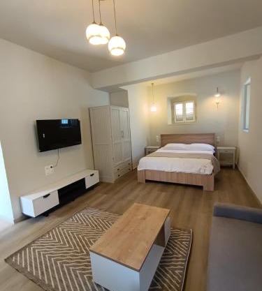 Melograno Apartment - Central Kalymnos with parking