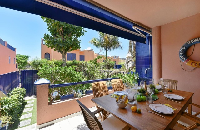 Meloneras Bahia AA153 by VillaGranCanaria