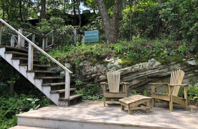 Mentone Moore’s Mill - A Lookout Mountain Cabin Retreat on the Little River