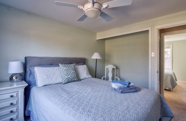 Merlot Room in Old Town. Furnished $1200/month