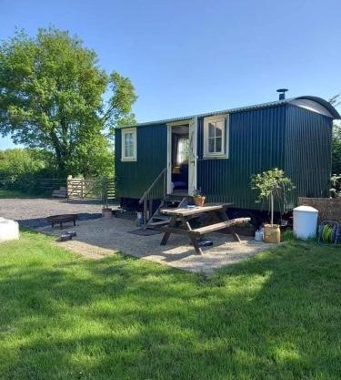 Merrywell Shepherds Hut