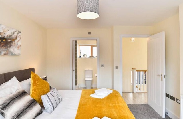 Metro Chic Townhouse