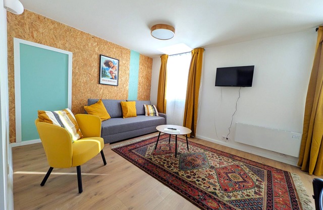 mg4 Apartments
