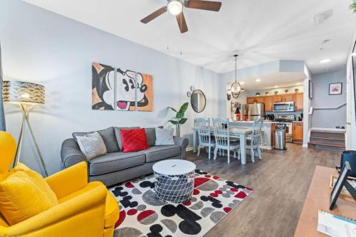 Mickey's Magical Townhome Venetian Bay Villages