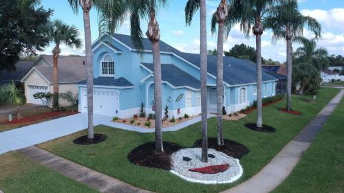 Mickeys Movie House, 2 Masters, Pool And Spa