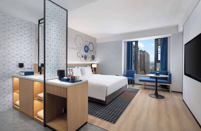 Microtel By Wyndham Changsha South Railway Station