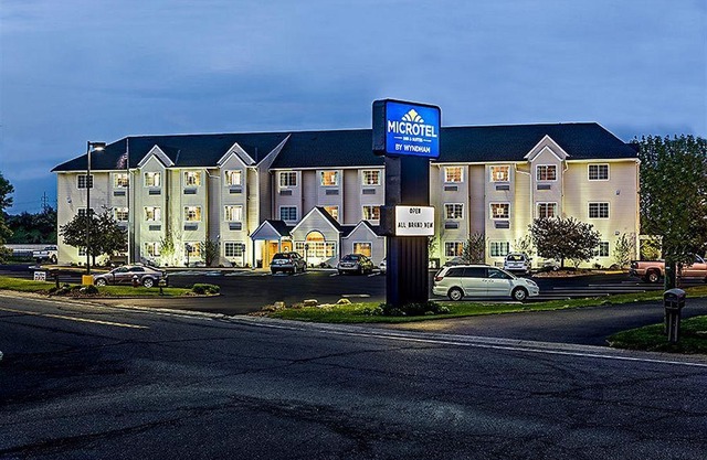Microtel Inn and Suites North Canton