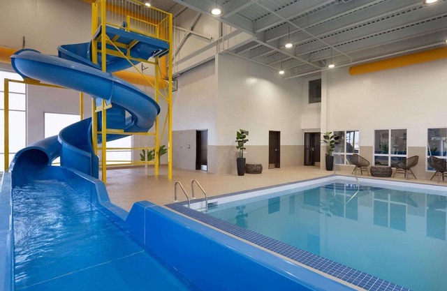Microtel Inn & Suites By Wyndham Bonnyville
