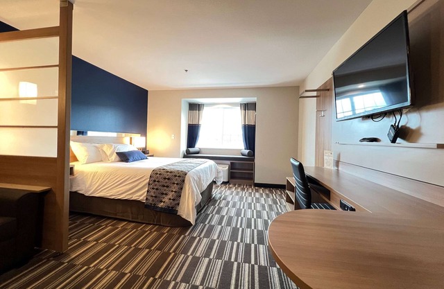 Microtel Inn & Suites by Wyndham Woodland Park