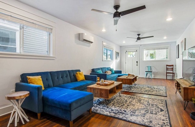 Mid-City NOLA Getaway, Great for Groups!