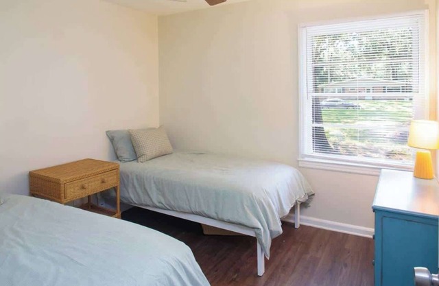 Midtown Cottage in Savannah