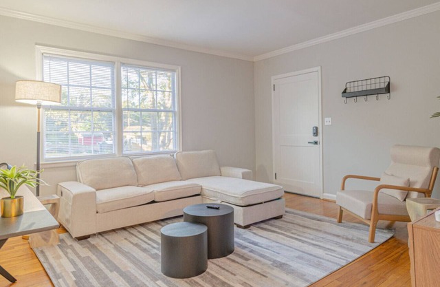 MidTown Flats Suite C1