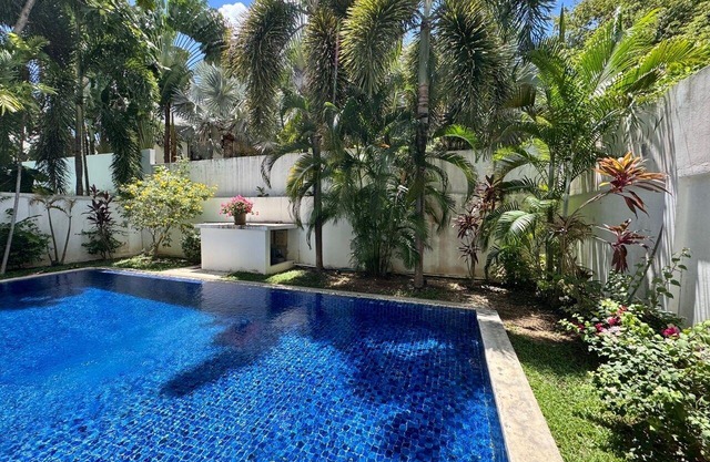 Miguel 3BR modern style pool villa