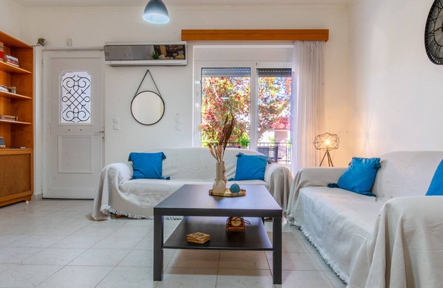 Mike's House in Kremasti near the Beach Rhodes