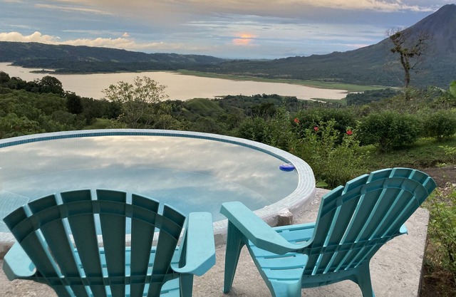 Milagro- Tree Bungalow