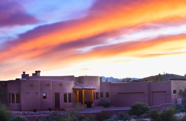 Miles of Trails.Million-Dollar Views ~ in N. Scottsdale/Rio Verde Foothills!