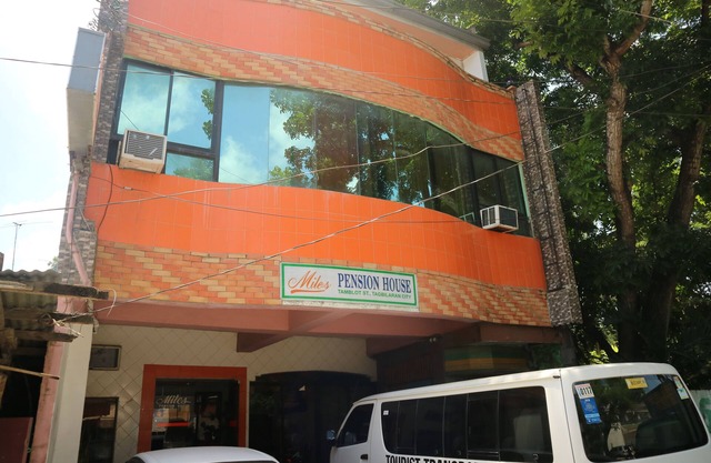Miles Pension House