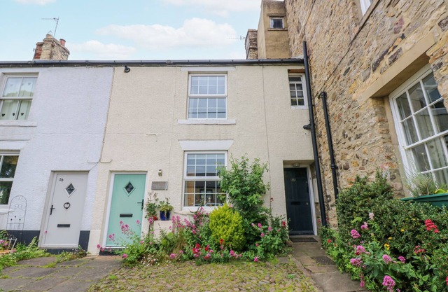 MILL COTTAGE, family friendly, with open fire in Wolsingham