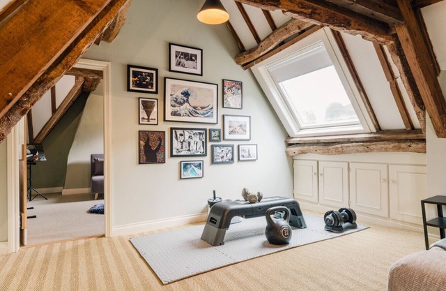 Mill House & Cottage - 2 Beautiful Homes on The Cotswold Way