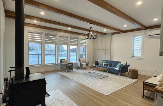 Millhouse Cottage Oceanfront Cottage