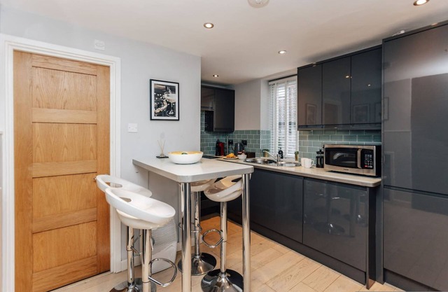 Mills Cottage - From 125 Per Night