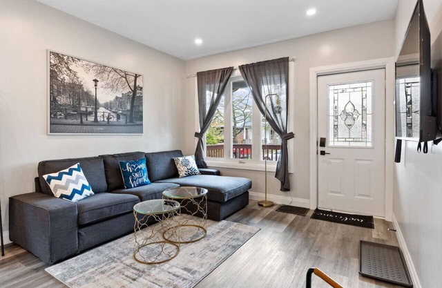 Min to DT/USA - Luxurious House - 4bed-2bath